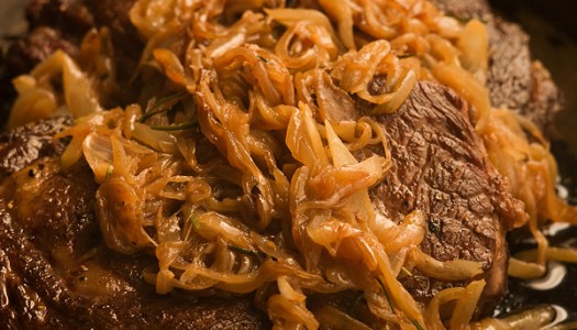 Pan-Roasted Steak with Browned Onions Pan-Roasted Steak with Browned Onions